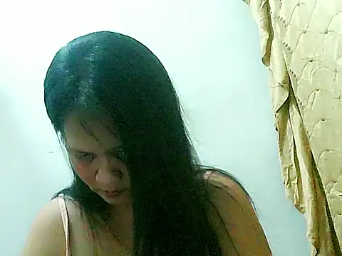 divinegrace1983 online show from November 24, 6:13 am