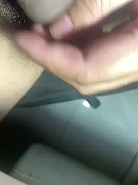 boyyyy2k1 online show from March 7, 8:10 am