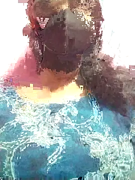 Snapshot of honeygirl6996 chatting on December 20, 6:49 am honeygirl6996 online show from December 20, 6:49 am