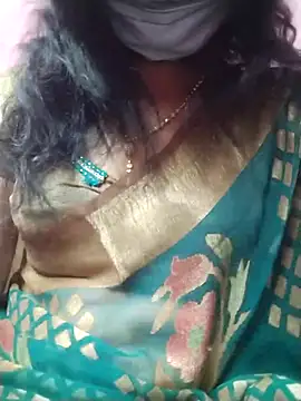 Snapshot of honeygirl6996 chatting on February 21, 5:37 pm honeygirl6996 online show from February 21, 5:37 pm