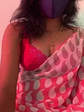 honeygirl6996 online show from June 16, 7:19 am