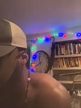 BlackWood777777 online show from December 2, 12:44 am