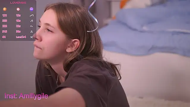 AmillyGile online show from January 16, 8:18 am