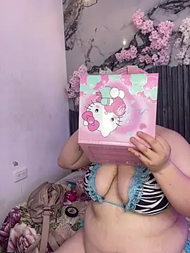 Kitty Bms  online show from January 5, 7:50 pm