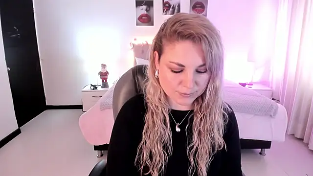 Violeta Hotter online show from November 27, 11:21 am