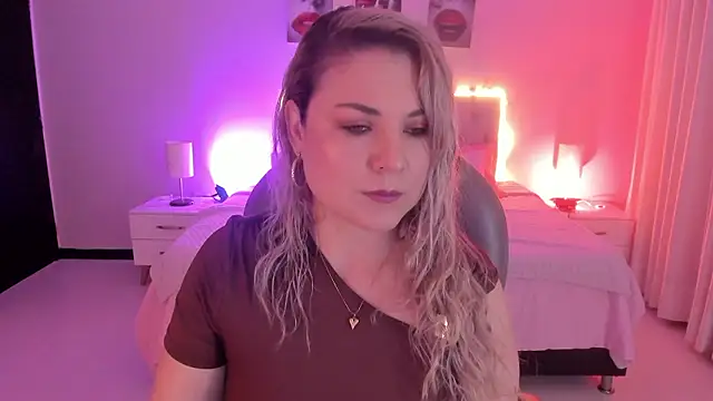 Violeta Hotter online show from January 14, 11:14 am