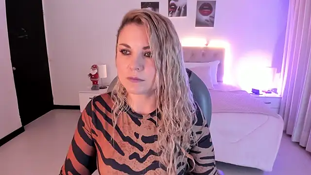 Violeta Hotter online show from November 24, 10:59 am