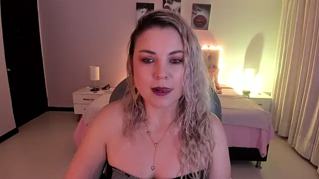 Violeta Hotter online show from January 10, 11:05 am