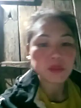 Snapshot of lynae-0 chatting on November 27, 1:22 pm lynae-0 online show from November 27, 1:22 pm