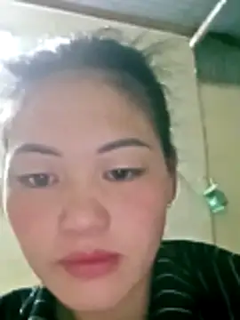 Snapshot of lynae-0 chatting on November 23, 6:40 pm lynae-0 online show from November 23, 6:40 pm