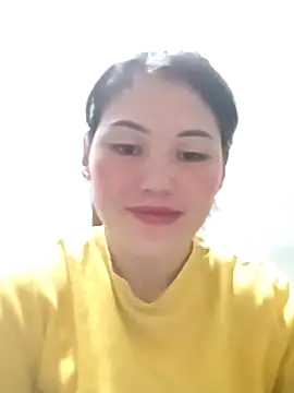 Snapshot of lynae-0 chatting on December 1, 5:30 am lynae-0 online show from December 1, 5:30 am