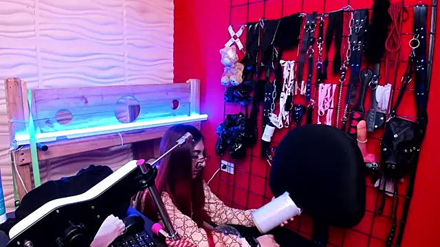 Venus Bms  online show from March 14, 11:27 am