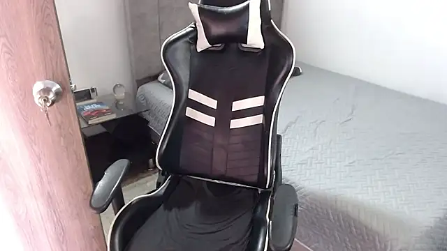 miller cuper online show from November 24, 7:03 pm