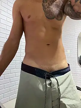 enzofelipe online show from December 2, 9:38 pm