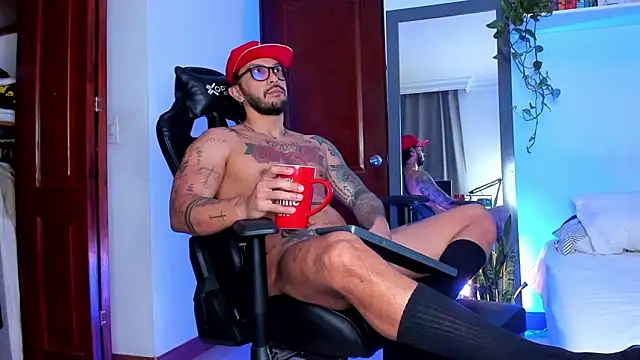 JotaCeliz online show from February 7, 11:07 am