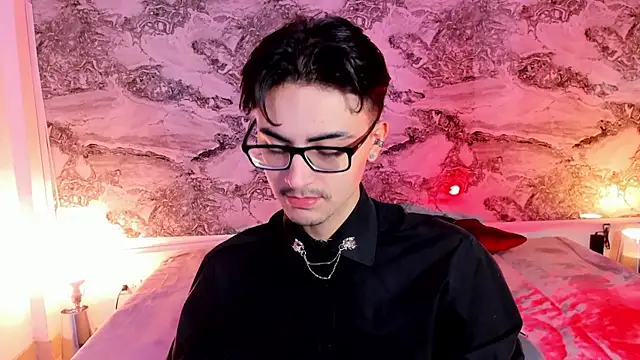 Snapshot of Im_Dayros chatting on November 30, 7:14 pm Im Dayros online show from November 30, 7:14 pm