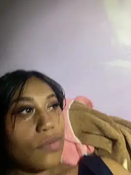 thalia nichols online show from February 13, 6:02 am