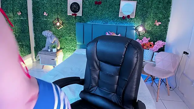 Snapshot of AkiraKurosei chatting on February 3, 4:10 am AkiraKurosei online show from February 3, 4:10 am