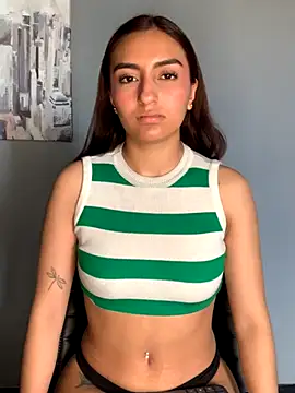 ZoeJohnson Pink online show from November 24, 3:01 pm