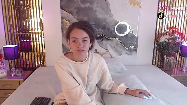 MiticaBrennet  online show from March 13, 3:06 pm