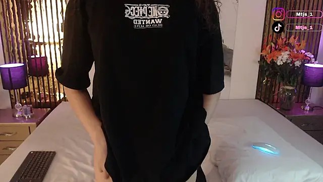 MiticaBrennet  online show from March 4, 4:31 am