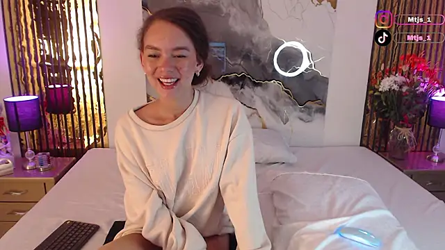 MiticaBrennet  online show from March 13, 2:49 am