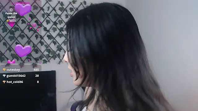 dulcinea77gp online show from February 26, 4:01 am