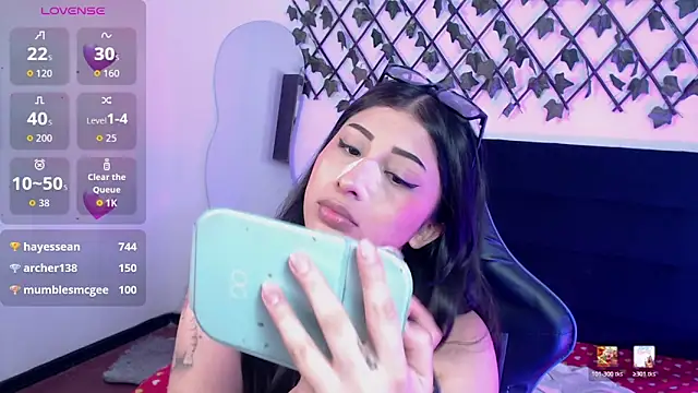 dulcinea77gp online show from April 1, 3:41 am