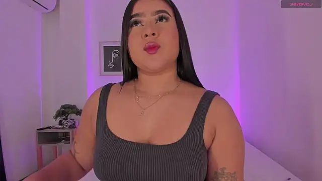 alejandrarojas  online show from February 7, 1:19 pm