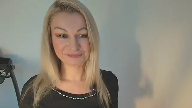 Sweet Eira online show from January 11, 2:46 pm