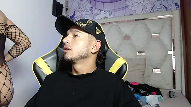 Couple wildd  online show from January 14, 8:34 pm