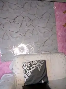 Snapshot of KiaracCastilo chatting on November 24, 7:58 pm KiaracCastilo online show from November 24, 7:58 pm