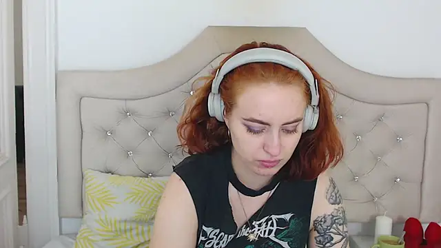 RubyBigBoobs online show from November 26, 4:51 pm