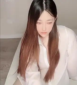 Snapshot of clara-cc chatting on February 10, 1:21 pm clara-cc online show from February 10, 1:21 pm