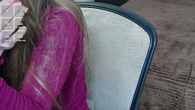 Snapshot of Brandy_Gem chatting on January 12, 8:10 am Brandy Gem online show from January 12, 8:10 am