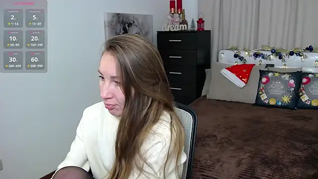 Snapshot of Brandy_Gem chatting on December 21, 7:43 am Brandy Gem online show from December 21, 7:43 am