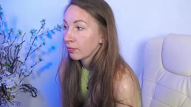 Snapshot of Brandy_Gem chatting on May 17, 7:19 am Brandy Gem online show from May 17, 7:19 am