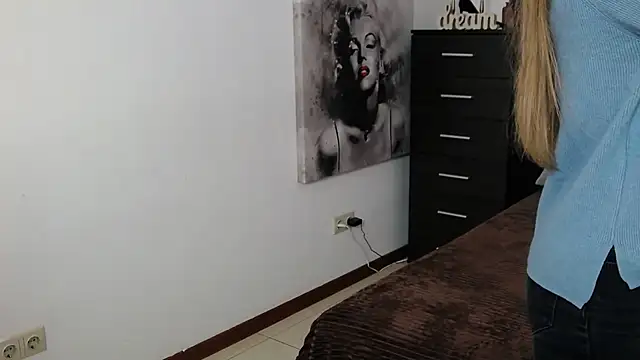 Brandy Gem online show from March 9, 7:56 am