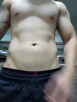 Snapshot of Valerious180 chatting on March 26, 5:33 pm Valerious180 online show from March 26, 5:33 pm