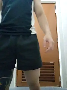 Valerious180 online show from December 3, 5:23 pm