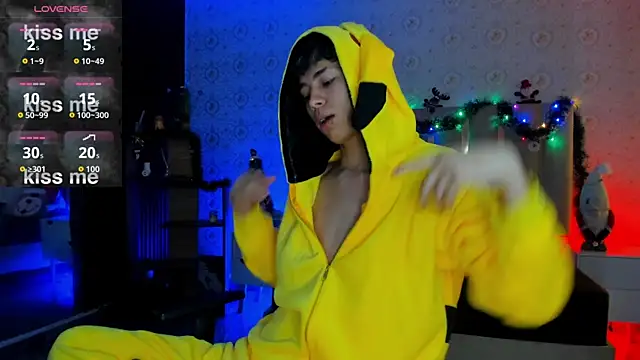 kaelwolf tay online show from January 10, 7:20 pm