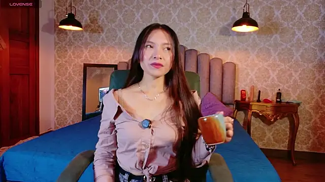 Cloe16  online show from January 8, 1:55 am