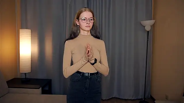 ToyaPletz online show from November 26, 6:19 pm