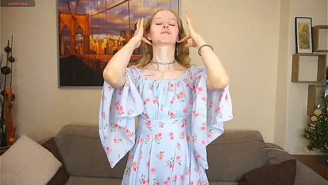 Snapshot of ToyaPletz chatting on February 27, 4:07 pm ToyaPletz online show from February 27, 4:07 pm