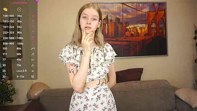 Snapshot of ToyaPletz chatting on February 22, 7:15 pm ToyaPletz online show from February 22, 7:15 pm