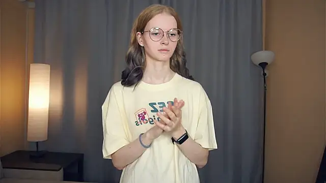 ToyaPletz online show from November 28, 5:24 pm