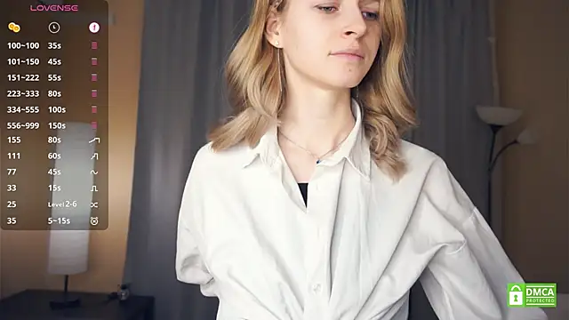 Snapshot of ToyaPletz chatting on February 7, 7:11 pm ToyaPletz online show from February 7, 7:11 pm