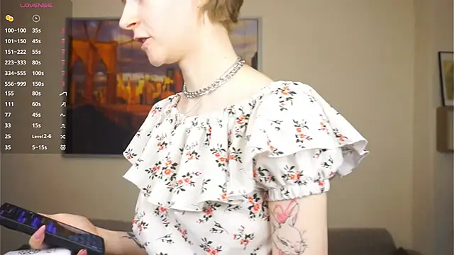 ToyaPletz online show from March 8, 5:05 pm