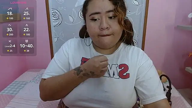 Danna Keys online show from November 26, 6:41 pm