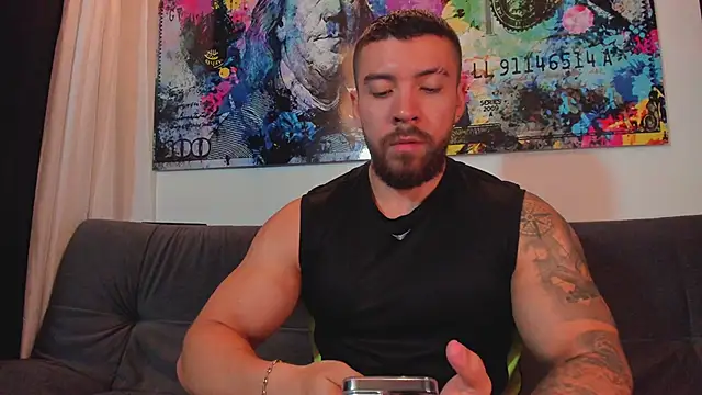 Snapshot of owen_seth1 chatting on November 27, 12:33 am owen seth1 online show from November 27, 12:33 am